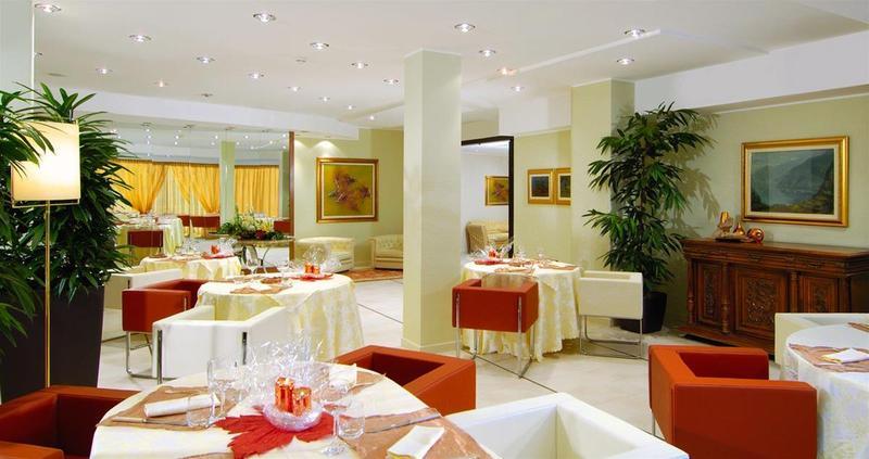 Rizzi Aquacharme Hotel&Spa Boario Terme Esterno foto