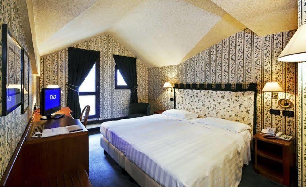 Rizzi Aquacharme Hotel&Spa Boario Terme Esterno foto